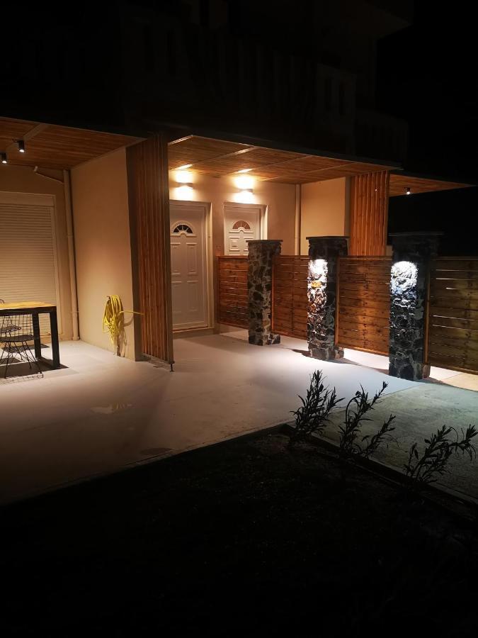 Gratelia Apartment Damnoni Zewnętrze zdjęcie